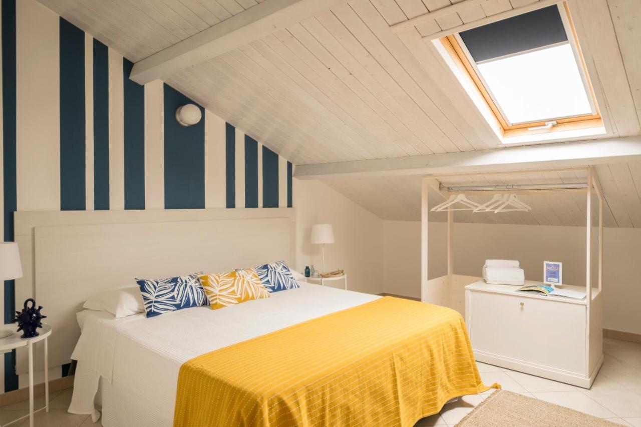 Civico 64 Bed & Breakfast In Mansarda Palmi Εξωτερικό φωτογραφία